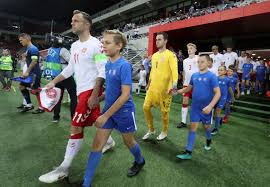 Slovensko po dvou slabších soupeřích a výhrách nad běloruskem 5:2 a velkou británií 2:1 dokázalo přehrát i velkého. Slovensko Dansko Jen 3 0 Rusnak Dat Gol Futsalovemu Brankari Smutne Isport Cz