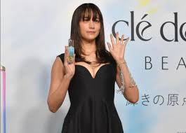 画像】山本美月さん、爆乳化した谷間を放り出してしまう : アナ速‐女子アナ画像速報