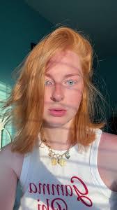 Anna Mcconkey's Instagram, Twitter & Facebook