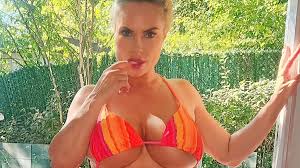 Coco Austin, 44, flaunts her eye-popping cleavage and honed curves in  scanty swimsuit as she plugs her OnlyFans account | Daily Mail Online
