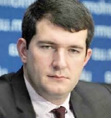 Впервые этого человека я увидела на сплетнике. Moshennik Zombi Dmitrij Malinovskij Blagodarit Ukrainskuyu Genprokuraturu Kompromat