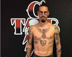 Marek hamsik è un calciatore, nel 2018 in forza al napoli, di ruolo centrocampista, nato a banská bystrica il 27 luglio del 1987. Dalian Professional Tumblr Posts Tumbral Com