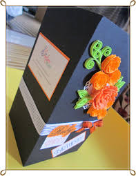 Dapatkan kad kahwin, banner/bunting kahwin, sticker kahwin, button badge yang termurah di malaysia. Kad Kahwin Creative Hand Berbagai Bekalan Rumah