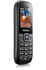 verykool i121 vs. Samsung E1207T - Phonegg