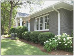 Painted Brick Before And After Shape Weekly With Painted Brick House Decor House Paint Exterior Brick Exterior House Painted Brick Ranch