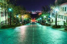 八幡坂の観光ガイド】函館の絶景と異国情緒漂う街並みを楽しもう | GOOD LUCK TRIP