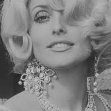 Sharon Tate in 1968 and Margot Robbie in 2019, both at the Cannes Film  Festival🌟💗