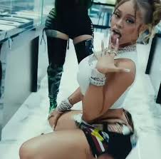 @LattosTres video Tweet