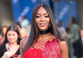 Black women spend so much on their hair and they deserve an aesthetically beautiful product that works. Best Flat Iron Picks For Sleek Hair Top Celebrity Stylists Recommend Hair Straighteners