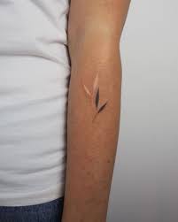 A Woman S Guide To Ink 80 Extraordinary Tattoo Examples Page 6 Of 9 Mit Bildern Muster Tattoos Vegan Tattoo Minimalistische Tatowierungen