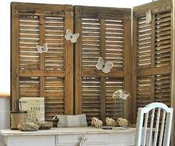Deco Et Recyclage De Vieux Volets Et Persiennes En Bois Persienne Bois Vieux Volets En Bois Persienne