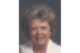 Karen Kepner's Instagram, Twitter & Facebook