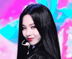 Sm entertainment's power rookie group aespa has gained much attention ever since their debut. Karina Aespa Gif Karina Aespa Yu Discover Share Gifs