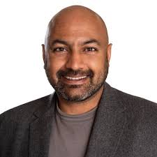 Last week, I made a trip back to OC for one of my favorite traditions: a  networking hike. Meeting new professionals can feel intimidating—and  sometimes even a little scary. You never know