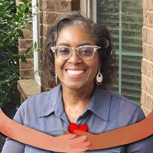 Ramona Ross's Instagram, Twitter & Facebook