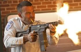 The town is a 2010 crime drama directed by and starring ben affleck as a boston bank robber who begins to have feelings for a victim of one of his earlier heists. The Town Uncut