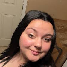 Hello, I am looking for a photographer