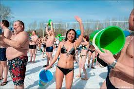 The Siberian ice bucket challenge: Tomsk beats New York