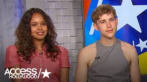 In 2015, she graduated with an acting degree from fordham university. Openly Gay Actor 13 Reasons Why Star Tommy Dorfman Is Happily Married