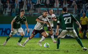 Free kick for goias ec go in the half of cr flamengo rj. Wuprl6p B5wfjm