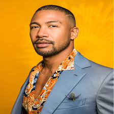 Art Squat : Articles : Issue Eight