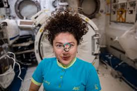 Astronaut Jessica Meir Returns Home to a “Completely Different Planet” |  Vanity Fair
