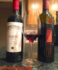 Paso a paso es una fundación educacional en la que voluntarios universitarios se comprometen a acompañar y potenciar a estudiantes durante toda su enseñanza media, a través de tutorías de reforzamiento académico. A Paso Robles Right Bank Wine Off Daou Vs Justin Wayward Wine