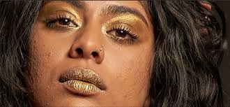 Hey all, I'm sorry I can't find this via search: I'm a self employed 2D  retoucher (Photoshop) who fell in love with 3D stuff long ago, now wanting  to go that direction