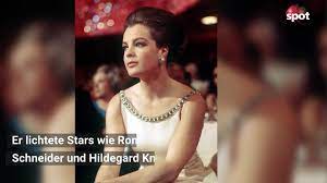 Schoß besuchte nach einigen auftritten in freien theatergruppen als gelernter werkzeugmacher von 1962 bis 1965 das nachwuchsstudio des deutschen fernsehfunks. Dinkvg5 9ielym