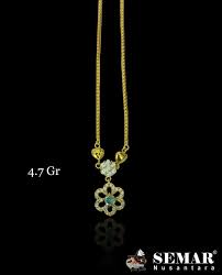 Adapun untuk produk emas perhiasan kadar 75% tersedia dalam berbagai wujud, mulai dari anting, cincin, gelang, kalung, liontin, maupun. Facebook