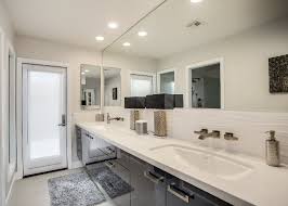 Easier to keep clean than your existing kitchen as the smooth shiny finish will not hold grime like the. High Gloss Laminate Cabinets In A Master Bath Cabinets Of The Desert