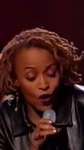 Joni Leonard's Instagram, Twitter & Facebook