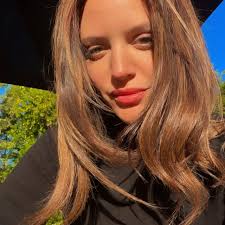 Vanessa Bou Abdo (@vanessabouabdo) • Instagram photos and videos