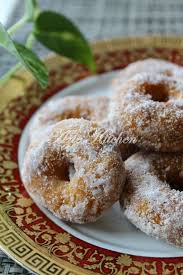 So pastikan ada gula melaka ok. Kuih Keria Azie Kitchen
