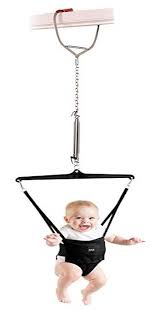Was soll an der zusätzlichen bewegung schon schlecht sein? Jolly Jumper Exerciser Babywippe Test 2021