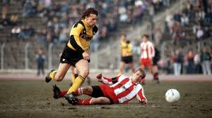 Hvis du har fulgt en lenke hit , kan du kanskje gå tilbake og rette den, så den peker direkte til riktig artikkel. Letzte Ddr Oberliga Saison Von Bfc Dynamo Den Absprung Verpasst Rbb24