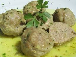 Si las vas a congelar. Receta De Albondigas En Salsa Verde Unareceta Com
