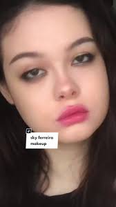 in case u wanna look like u slept in your makeup #skyferreira  #skyferreiramakeup #tumblrgirls #tumblrgirlmakeup #makeuptutorial  #indiesleaze