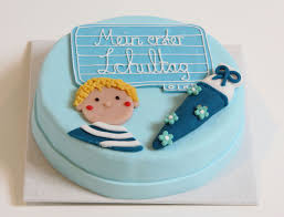 Junge Mit Schultute Und Tafel Kuchen Einschulung Torte Einschulung Einschulungstorte