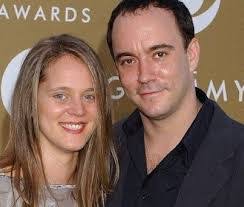 Jennifer Ashley's Instagram, Twitter & Facebook