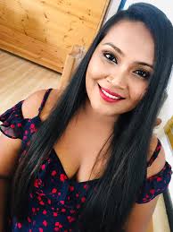 Normal dressing ❤️ MUA Anjee Ranasinghe Beautiful Navoda Call us On  0760028770 To Book Your Appointments