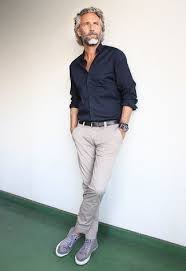 This chic dress pump is all you need to complete your outfit. Grey Low Top Sneakers Outfits For Men 205 Ideas Outfits Lookastic