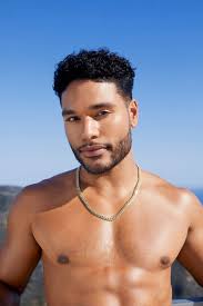 Single men and women enjoying a summer holiday in paradise while looking for love. Jozea Flores Ex On The Beach Wiki Fandom