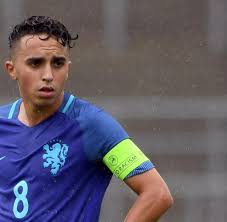 Ajax amsterdam trauert um sein nachwuchstalent noah gesser. Fall Abdelhak Nouri Ajax Amsterdam Gesteht Schwere Fehler Bei Notversorgung Welt