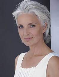 Gray Hairstyles For Women Over 40 Elle Hairstyles Hair Styles Short Hair Styles Hair Beauty