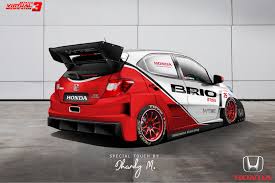 Brio virtual drift challenge dapat diunduh melalui smartphone berbasis android melalui google play. Dhandy