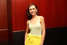 Beauty is excited to work with her fellow kapuso artists! Family With Lustrous Image But Dim Relationship In Kadenang Ginto Orange Magazine