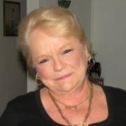 Edith Steele (bigtrouble718)