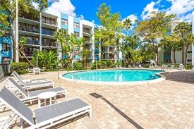Apartments for Rent in 33161, FL | Realtor.com®