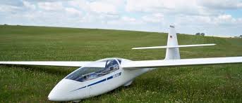 Ein segelflugzeug ist ein für den segelflug konstruiertes luftfahrzeug. Einfach Mal Mitfliegen Etwas Besonderes Pasewalker Luftsportclub